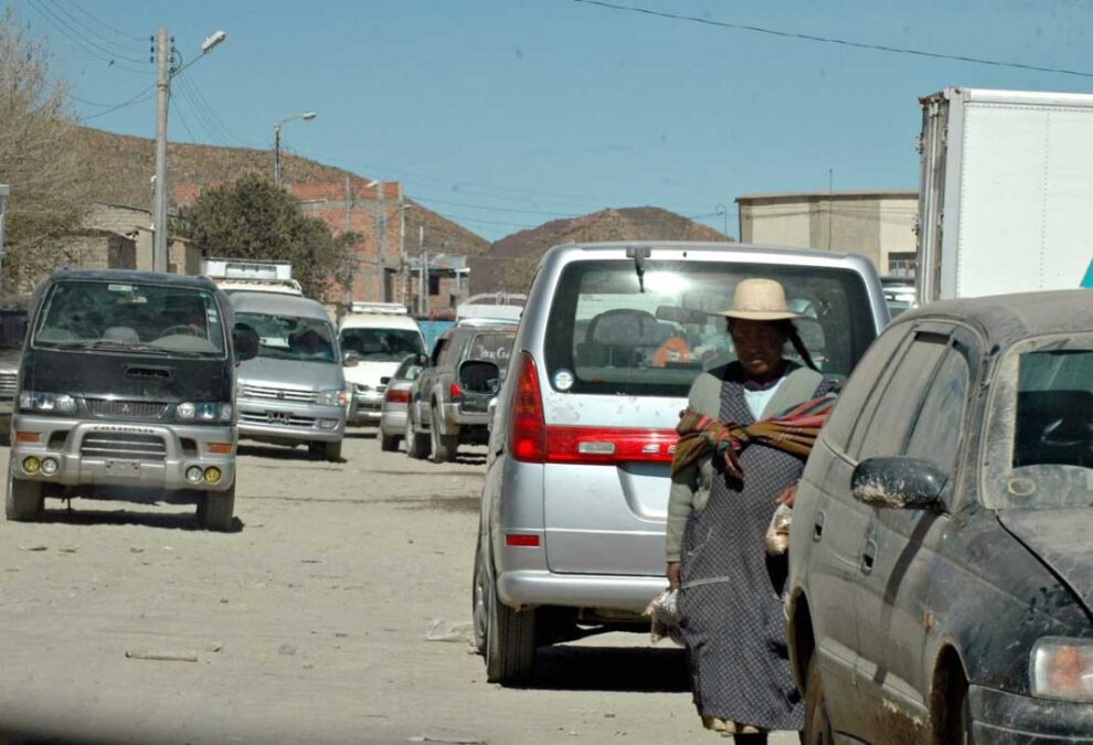 Cuarentena en Oruro, propietarios de vehículos deberán pagar multas