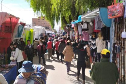 Cambio de horario de trasporte y comercio en Oruro