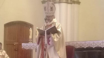 Obispo Bialasik asegura que los templos no se cerrarán en Oruro