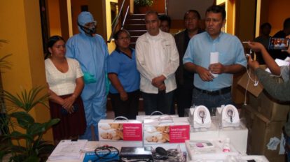 Insumos médicos Villa Tunari para prevenir el Covid-19