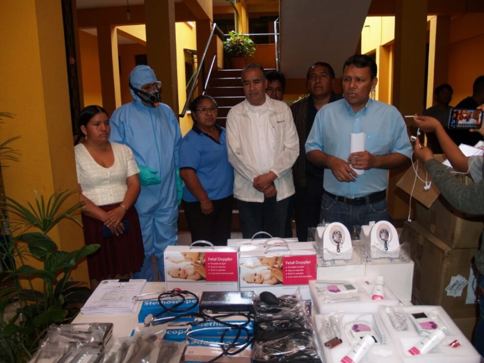 Insumos médicos Villa Tunari para prevenir el Covid-19