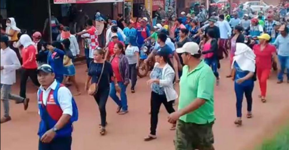 Protestas en Riberalta por falta de alimentos
