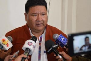 Bono de la canasta familiar del Gobierno según Sergio Choque