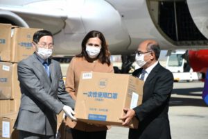 donación de respiradores a Bolivia