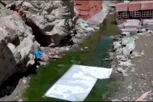 Sistema de alcantarillado en la zona Sur con aguas estancadas