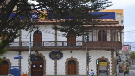 Pago de bonos en Oruro