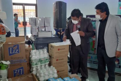 insumos de bioseguridad entregados por la Alcaldía de Oruro