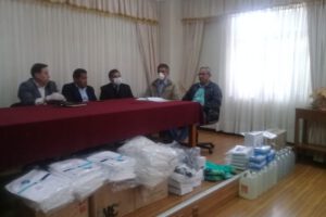 La donación de insumos de bioseguridad al Sedes en Oruro