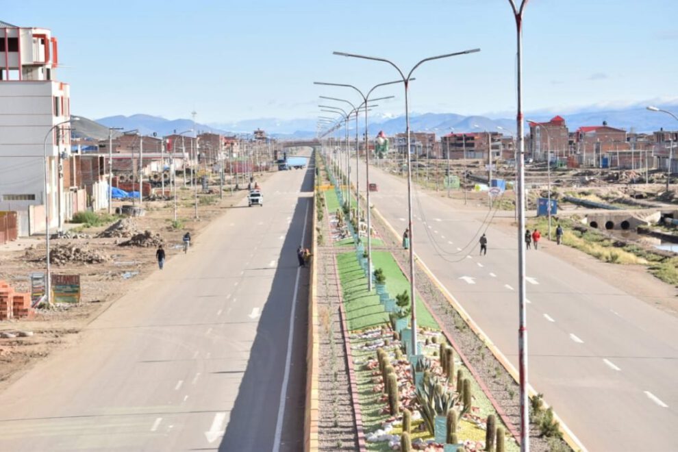 Cuadrillas de emergencia Oruro para garantizar tránsito de vehículos