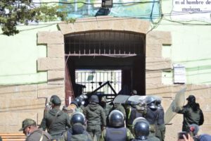 Control en el penal de San Pedro tras intervención policial