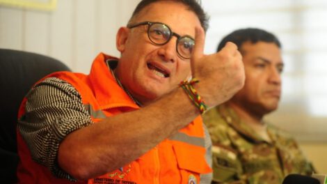 Veterinarios en cuarentena según el ministro de Defensa, Luis Fernando López