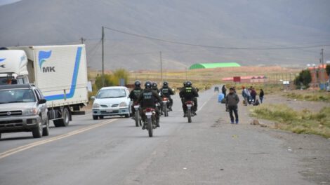 Controles en accesos a Oruro