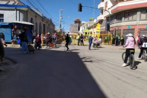 Control de la cuarentena en Oruro