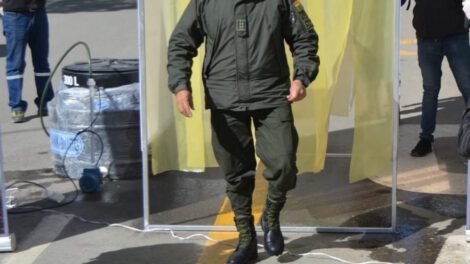 Insumos de bioseguridad entregados al Comando Departamental de Policía de Oruro