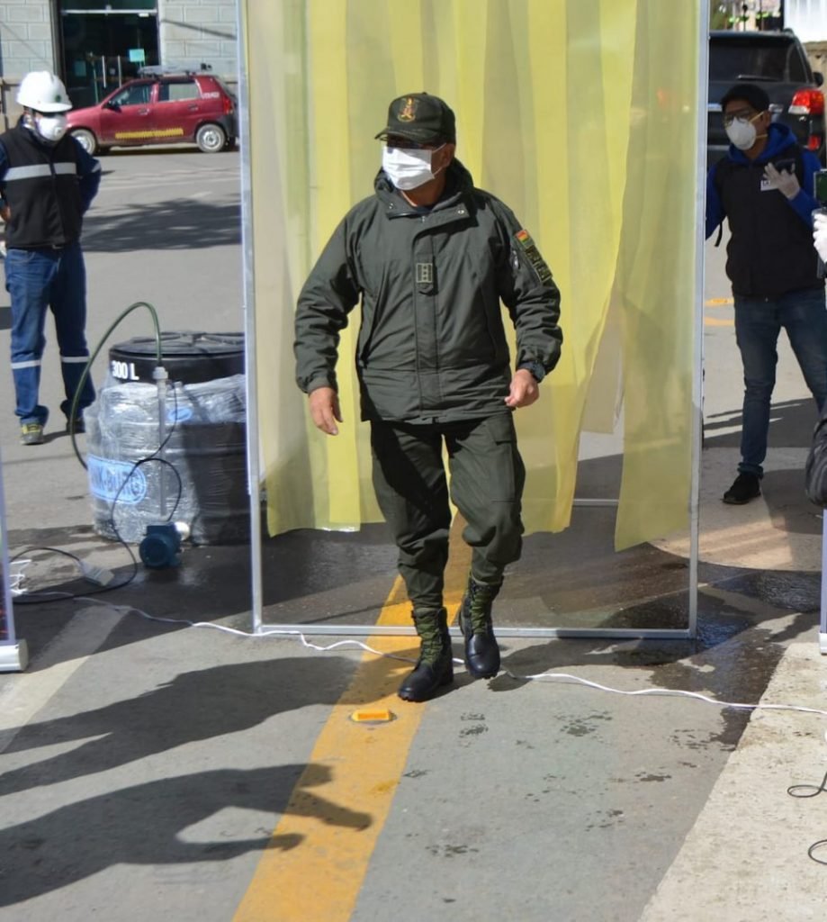 Insumos de bioseguridad entregados al Comando Departamental de Policía de Oruro