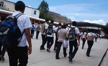 retorno a clases en un sistema mixto