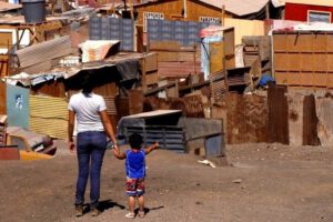 OMS y confinamiento en países pobres