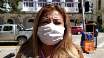 Denisse Villca, Presidente del Concejo Municipal, denuncia despido masivo de funcionarios ediles