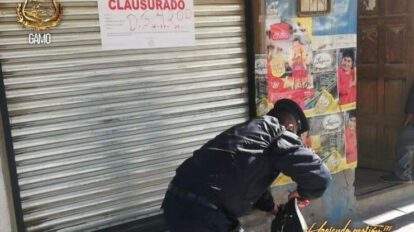 Defensa al Consumidor clausura negocios en Oruro