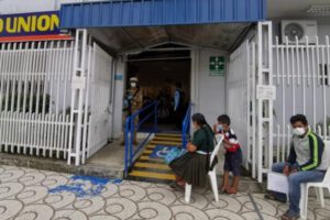 Cierre de entidades financieras en el Trópico de Cochabamba
