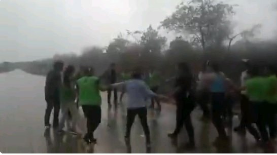 Lluvia en Aguas Calientes reanima la esperanza de los voluntarios