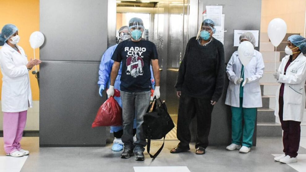 Pacientes dados de alta en el hospital Solomon Klein tras vencer el Covid-19