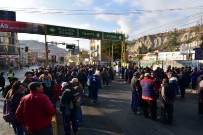 Bloqueo de choferes en La Paz