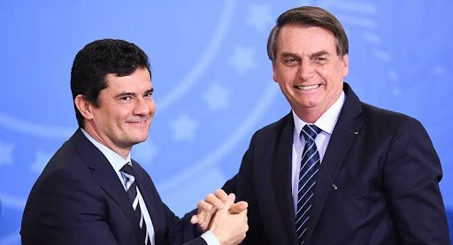 Renuncia de Sergio Moro por interferencias políticas del presidente Jair Bolsonaro