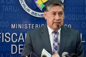 Juan Lanchipa cumple funciones en la cuarentena