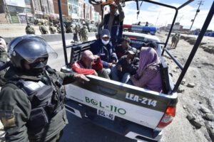 Aprehensiones en El Alto durante conflictos por la cuarentena