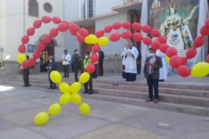Cadena de Oración ante la Patrona de Oruro