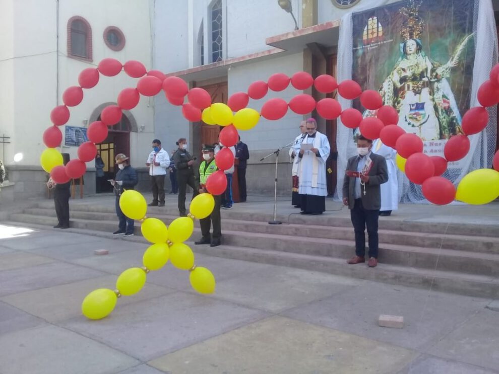 Cadena de Oración ante la Patrona de Oruro