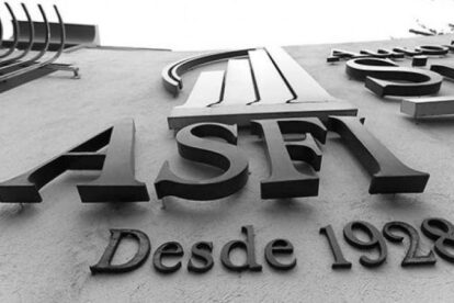 Fachada principal de la Autoridad de Supervisión del Sistema Financiero (ASFI) en La Paz.