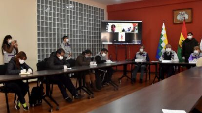 Educación virtual en Bolivia con Víctor Hugo Cárdenas