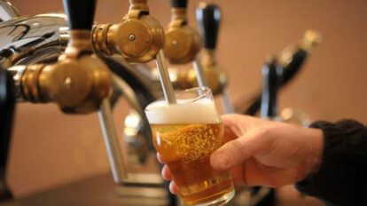 Francia desechará cerveza por falta de consumo debido al Covid-19