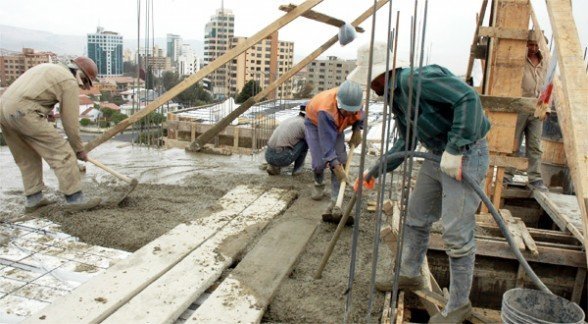 Deudas de entidades gubernamentales a constructoras