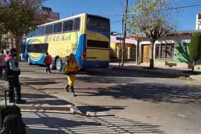 Retorno de bolivianos varados en Oruro