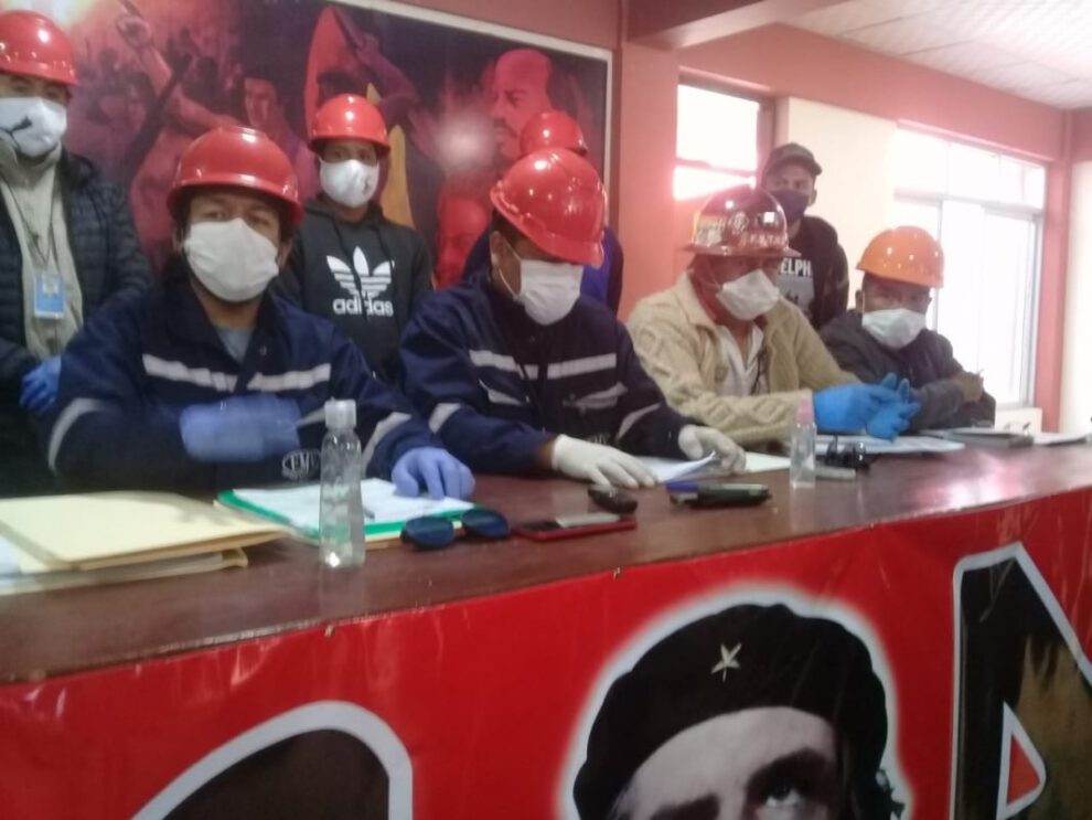 Trabajadores de Vinto piden mediar al Gobierno para el diálogo