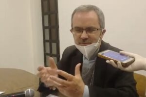 Monseñor Cristóbal Bialasik en la Semana de la Familia
