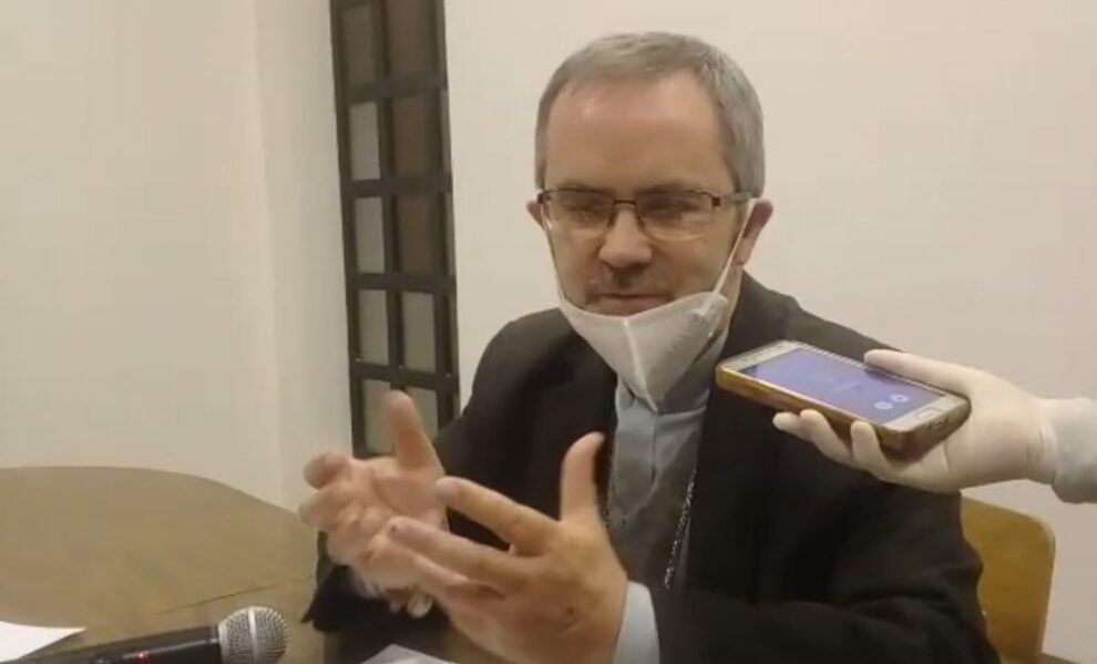 Monseñor Cristóbal Bialasik en la Semana de la Familia