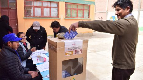 Inhabilitados elecciones deben pagar multas para participar en las elecciones de octubre