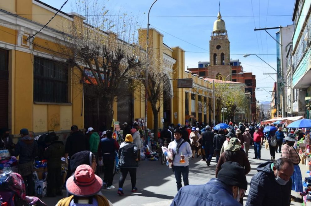 Superferia Oruro reinicia actividades comerciales