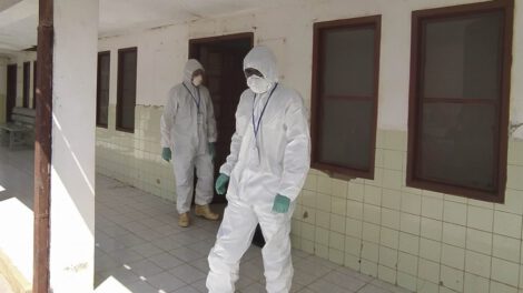 Desastre municipal en Trinidad por el colapso del sistema de salud debido al Covid-19