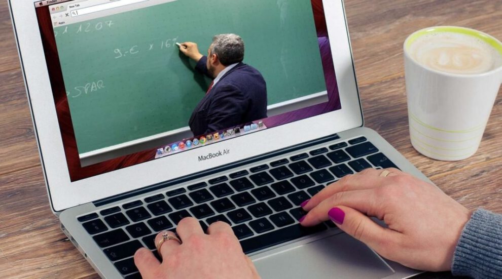 Bono Familia y clases virtuales