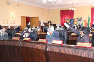 Continuidad de mandato del gobernador en la Asamblea de Oruro