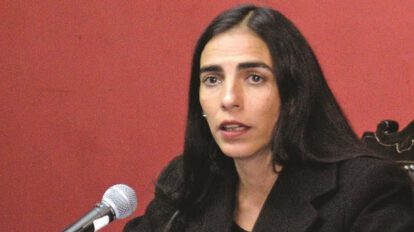 Exministra de Salud, Gabriela Montaño, denuncia corrupción en el caso respiradores