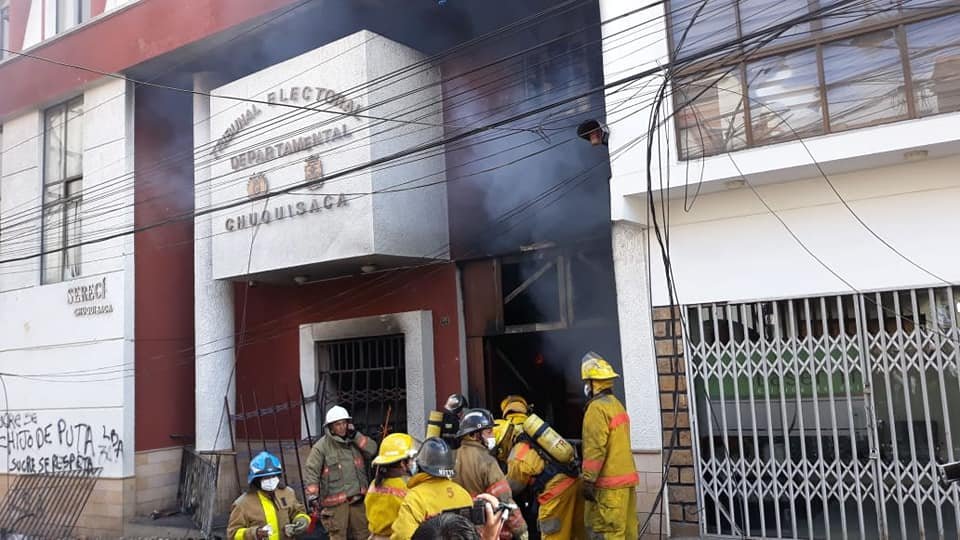 Fraude electoral en el Tribunal Electoral Departamental de Chuquisaca
