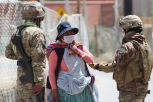 Efectivos militares infectados por Covid-19 en Bolivia