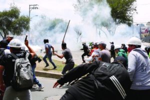 Compra de gases lacrimógenos con presunto sobreprecio