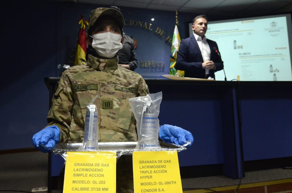 Compra de gases lacrimógenos en Bolivia